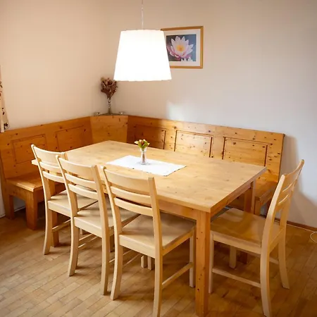 Apartmaji Bar Smucar Lägenhet