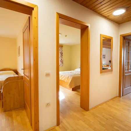 Apartmaji Bar Smucar Lägenhet *