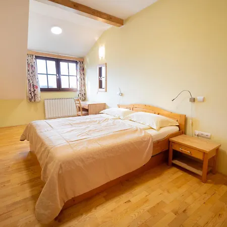 Apartmaji Bar Smucar *