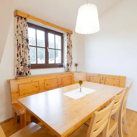 Apartmaji Bar Smucar *